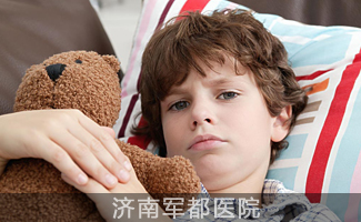 如何将遗尿患儿从压力中解放出来呢？