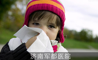 专家提醒：调查显示75%的抽动症患儿易犯罪
