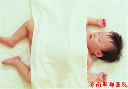 专家为您解答：孩子经常性尿床应该挂什么科