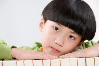 了解病因，让您的孩子远离多动症