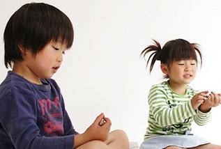 小孩抽动症的危害有哪些？合肥抽动症治疗医院哪家好？